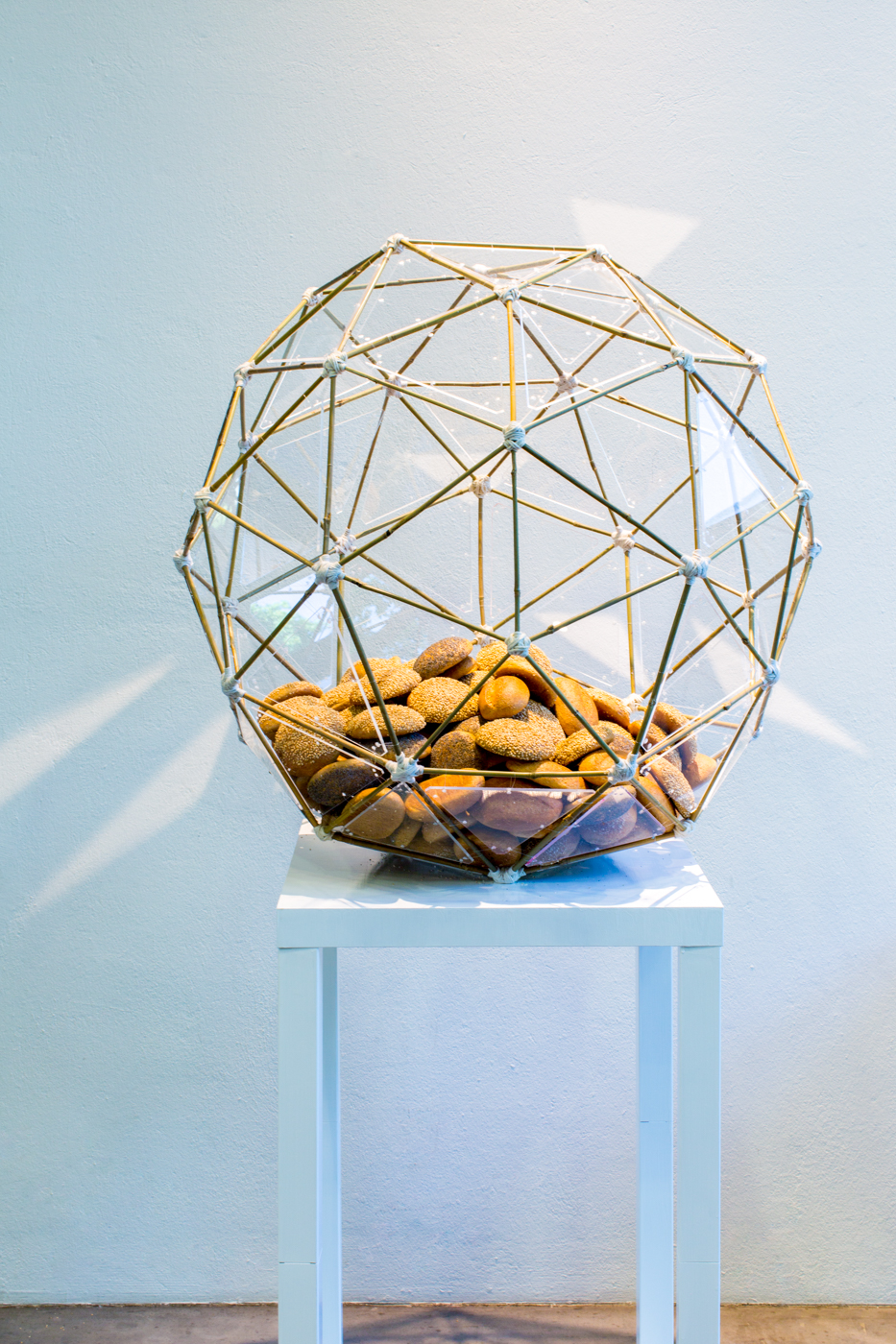 BREAD WASTE GLOBE